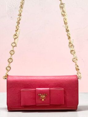 PreLOVED 💕 Pink Saffiano Peonia Fiocco Bow Wallet, Gold Shoulder Chain & COA ❣️